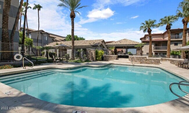 2025 E Campbell Ave Phoenix, AZ 85016