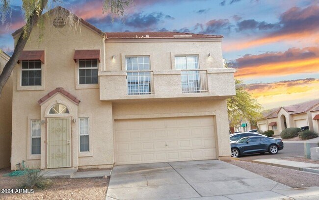 1023 West Janice Drive