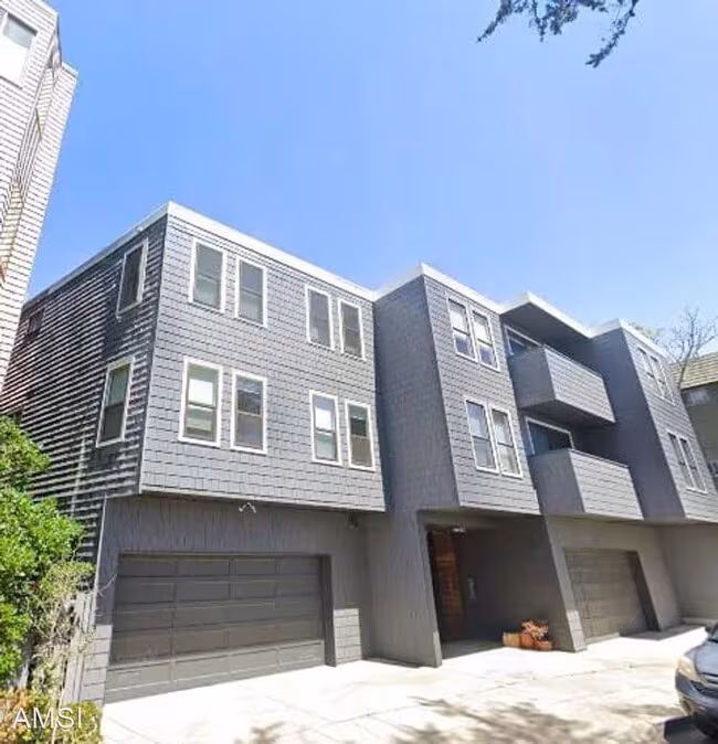 445 Upper Terrace