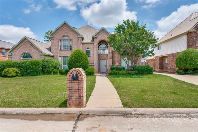 2311 Megan Wy Arlington, TX 76016