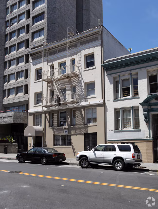 650 ELLIS Apartments