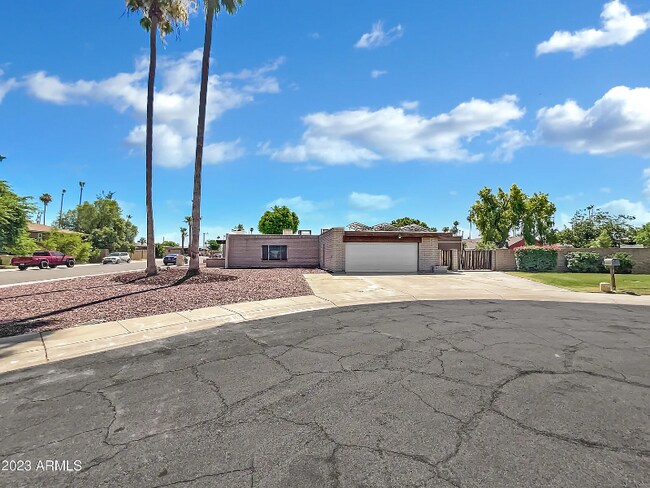 4625 W Morten Ave Glendale, AZ 85301