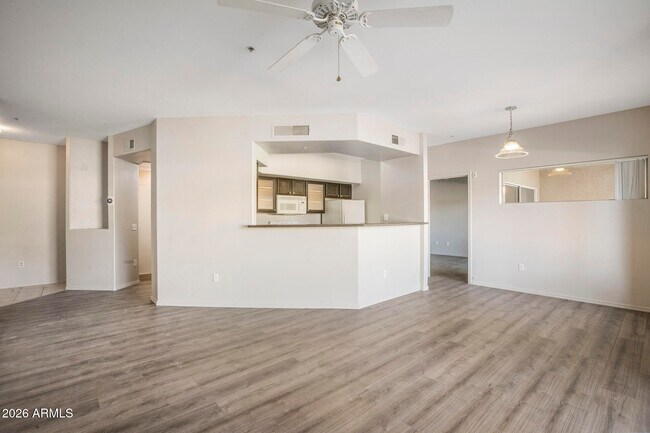4644 N 22nd St Phoenix, AZ 85016