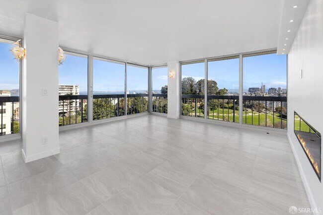 2200 Sacramento St, San Francisco (Apartment)
