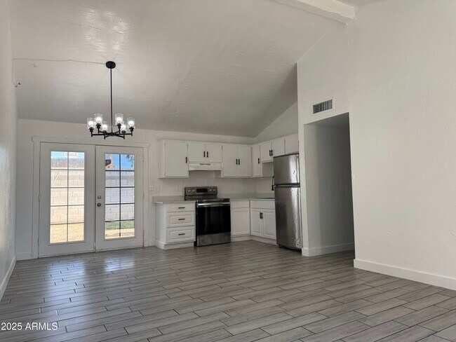 13221 N. 21st - RGRB