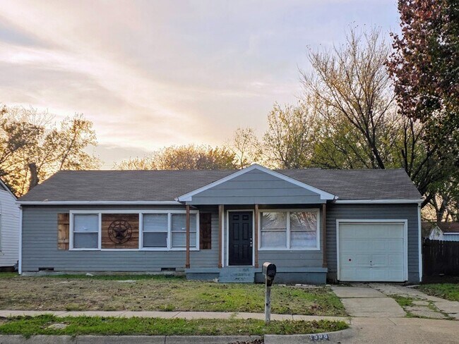 1508 Connally Terrace Arlington, TX 76010