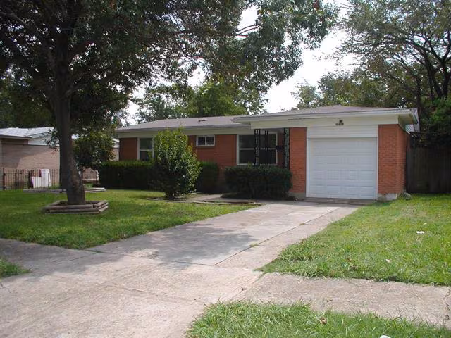 10628 Benbrook Drive