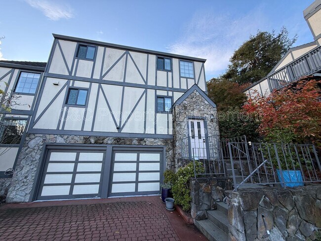 63 S Branciforte Ave Santa Cruz, CA 95062