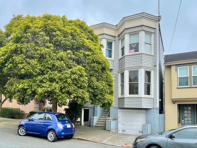 2853 Golden Gate Avenue