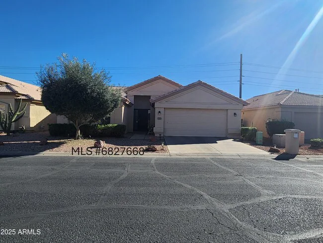 14813 W VERDE Lane