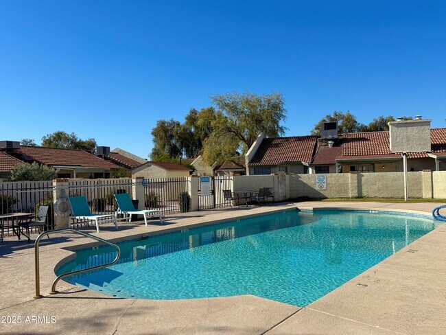 1500 N Sunview Pkwy