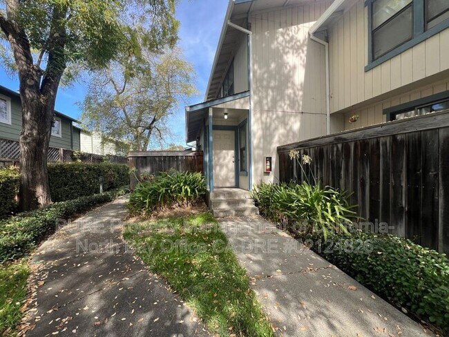 6643 Montecito Blvd Santa Rosa, CA 95409