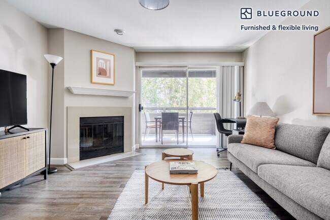 355 N Wolfe Rd Sunnyvale, CA 94085