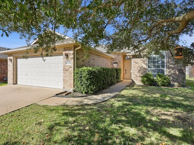 6524 Sierra Madre Dr Fort Worth, TX 76179