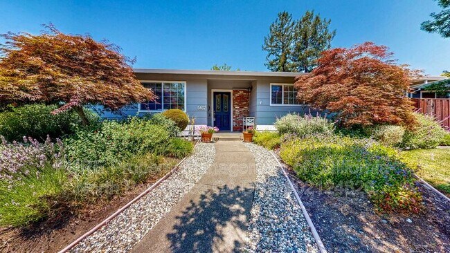 5617 Dupont Dr Santa Rosa, CA 95409