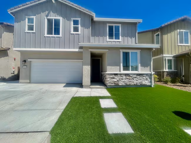 Beautiful 4bed / 3Bath
