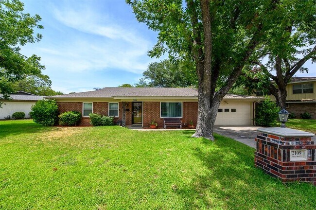 2109 Barbell Lane
