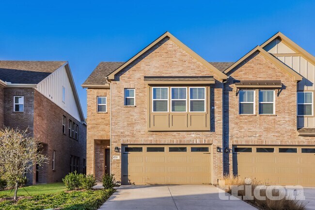 3035 Whitetail Ln Garland, TX 75043
