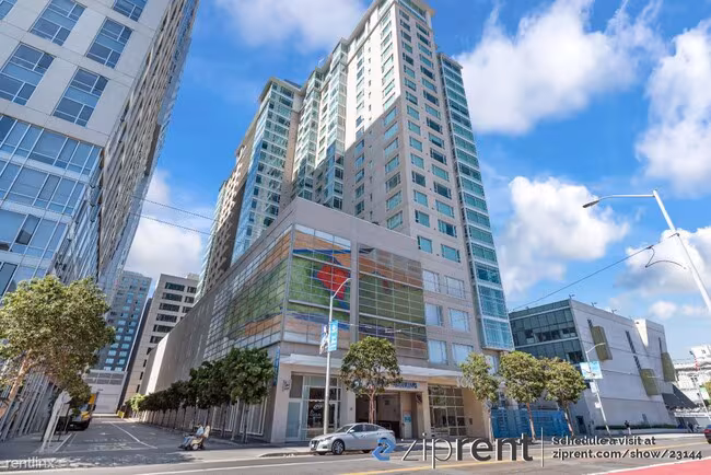 SoMa Grand