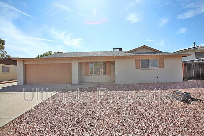 4821 W Altadena Ave
