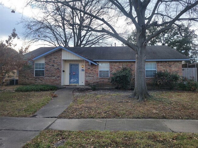 3014 Flagstone Drive