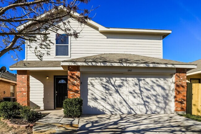 6945 Meadow Way Ln Fort Worth, TX 76179