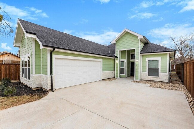 1812 Muncie Ave Dallas, TX 75212