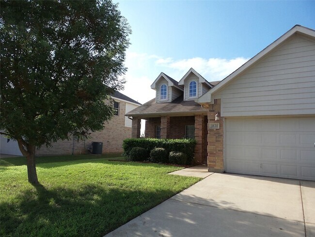 1121 Beaverwood Lane