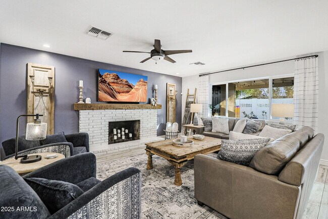 8501 E Jackrabbit Rd Scottsdale, AZ 85250