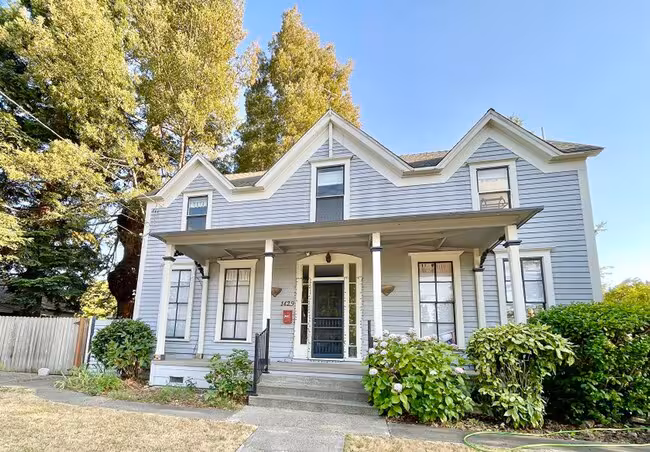 1429 Elm St, Napa (Condo)