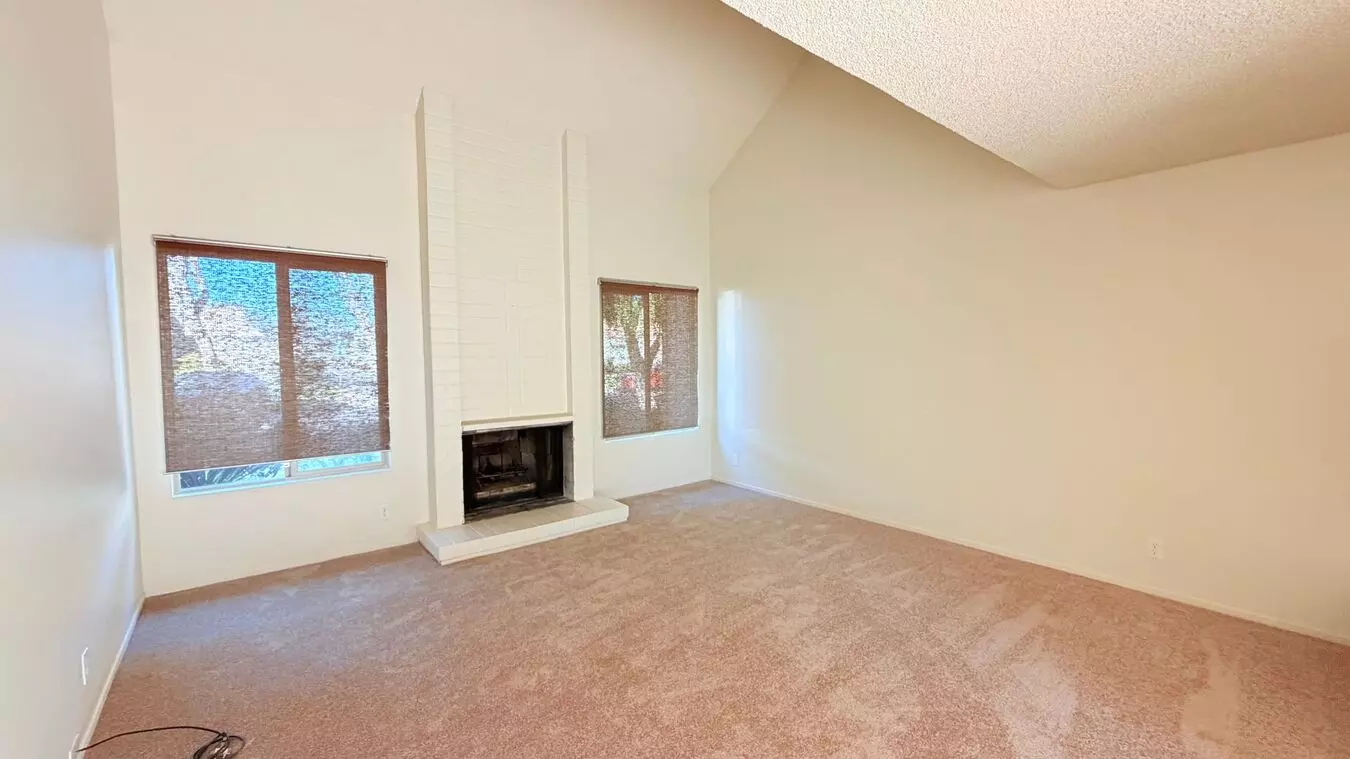 1092 Melrose - 30% Rental Fee
