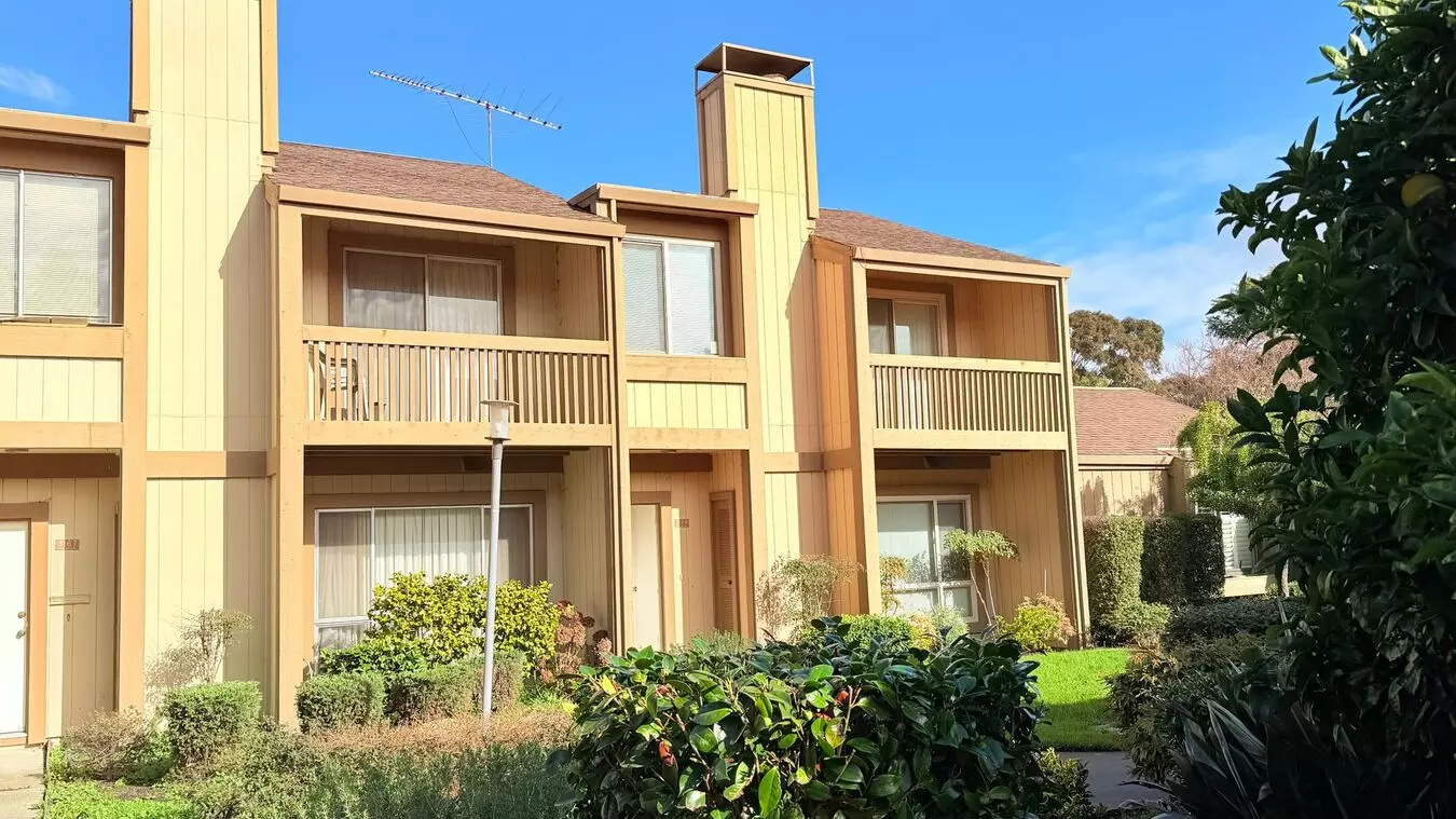3169 Santa Cruz Lane