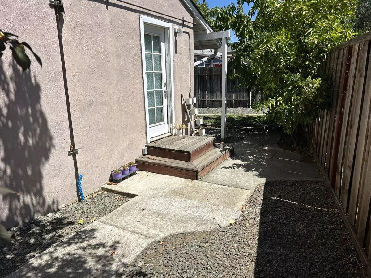 3 Linda Vista St Benicia, CA 94510