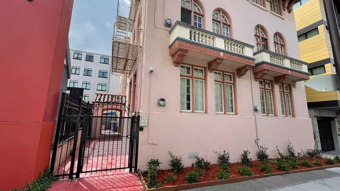 2126 Bancroft Way Rentals