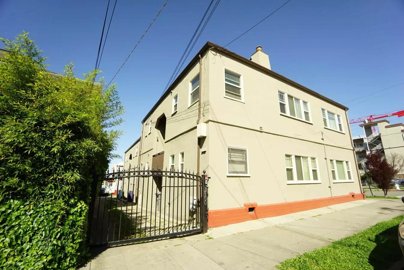 2456-2460 Parker St.