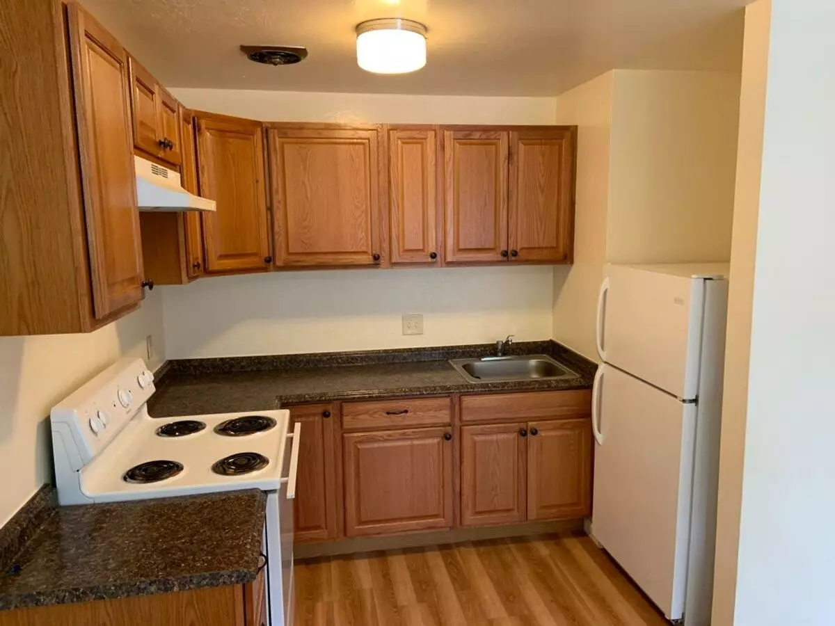 2540 Benvenue LLC