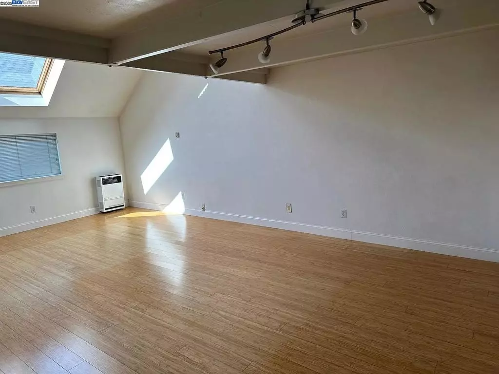 1450 4th Street