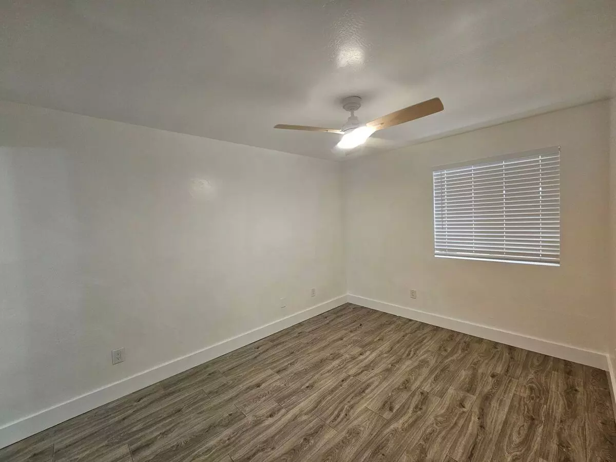 Apache Road Apartments