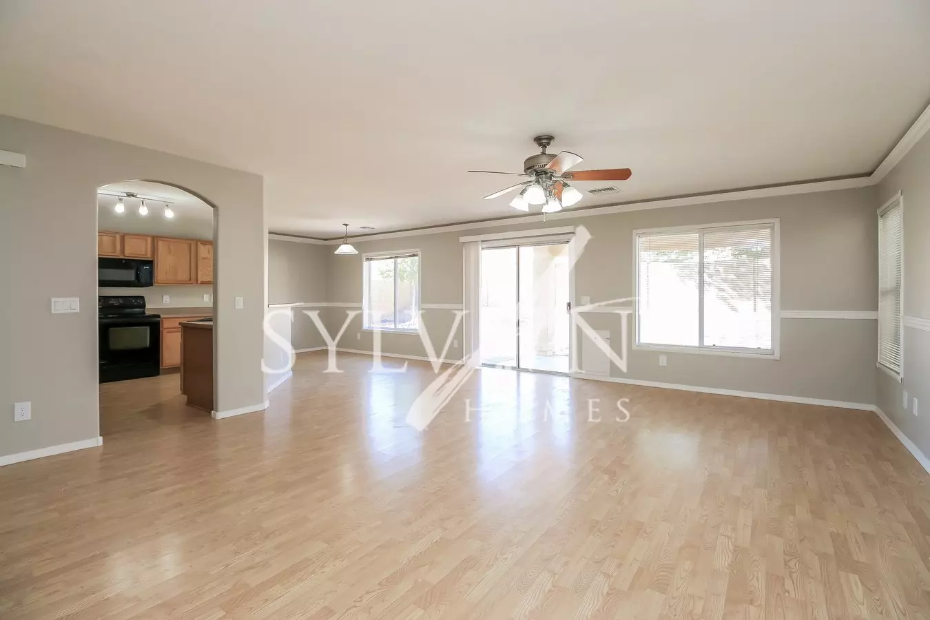 22060 West Casey Lane