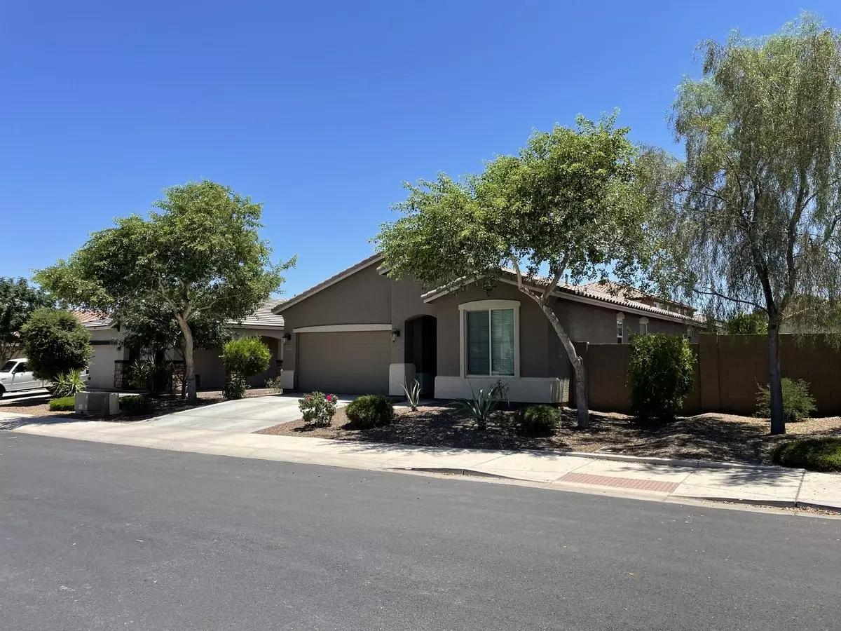 21257 W Berkeley Rd