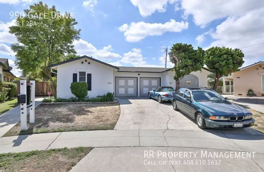 990 Gale Drive