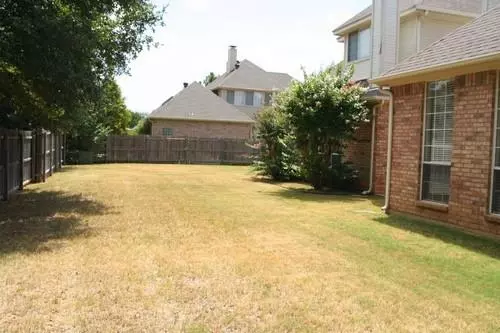 6705 Carriage Lane