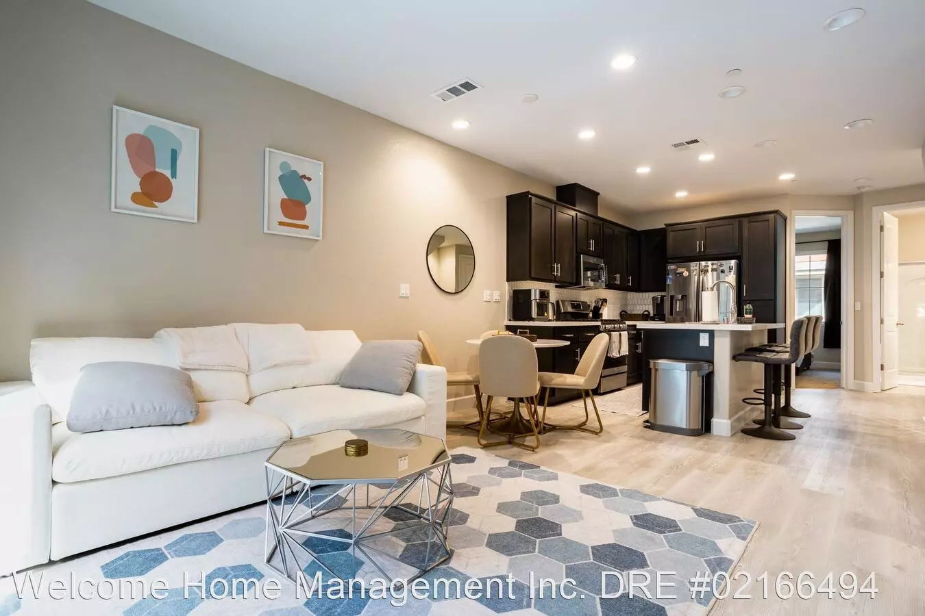 1828 Enclave Place