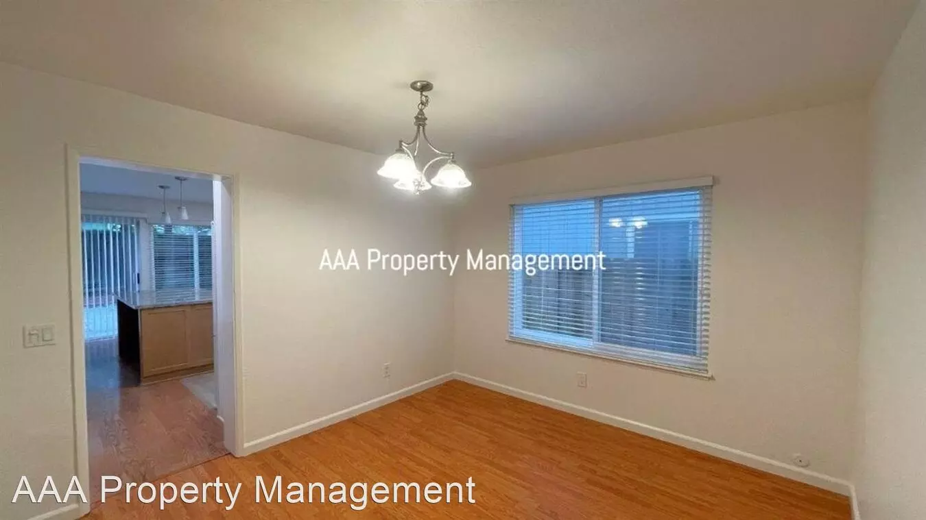 4478 River Ash Court