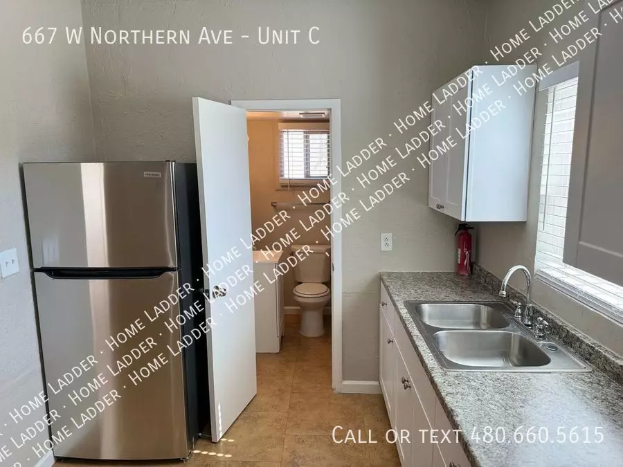 667 W Northern Ave