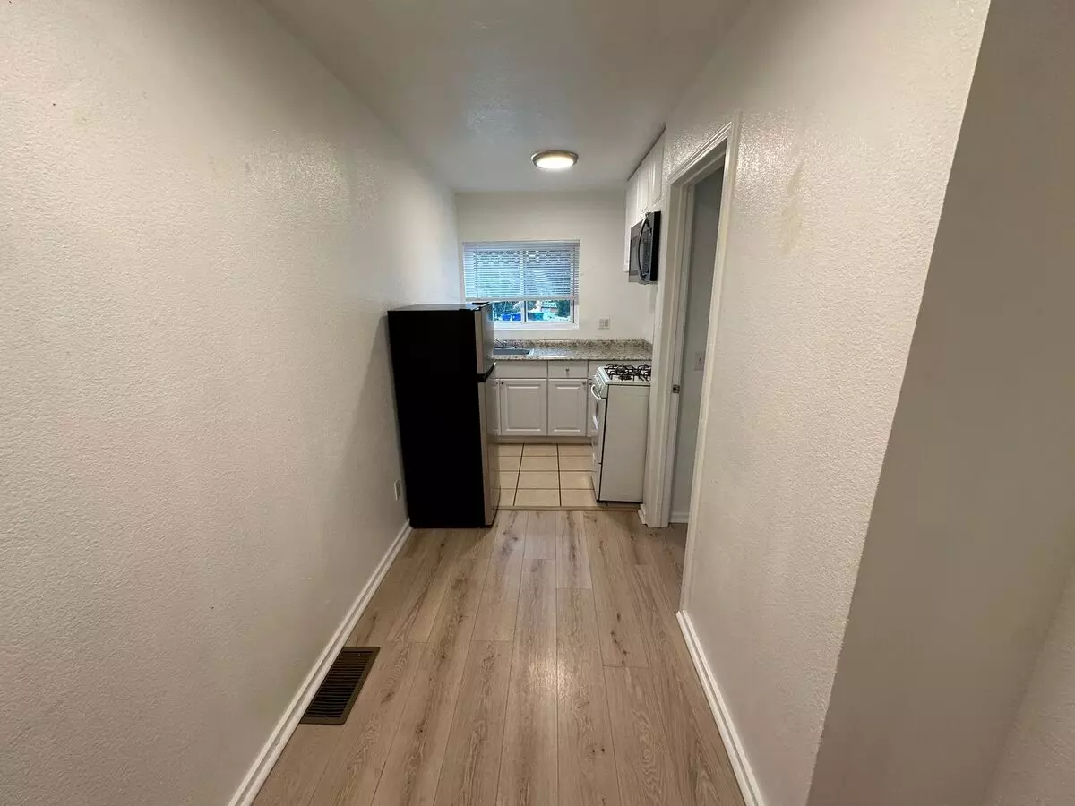 10701 San Pablo Ave