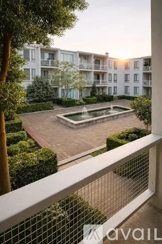 4 Commodore Drive, #227