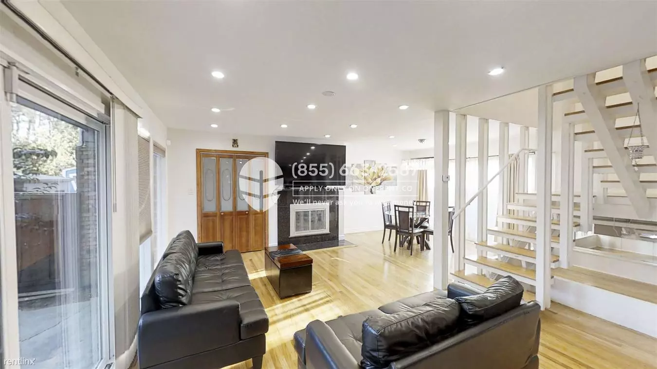 Lovely 3 Bedroom 2 Bath home in Parkmont neighborhood of Fremont