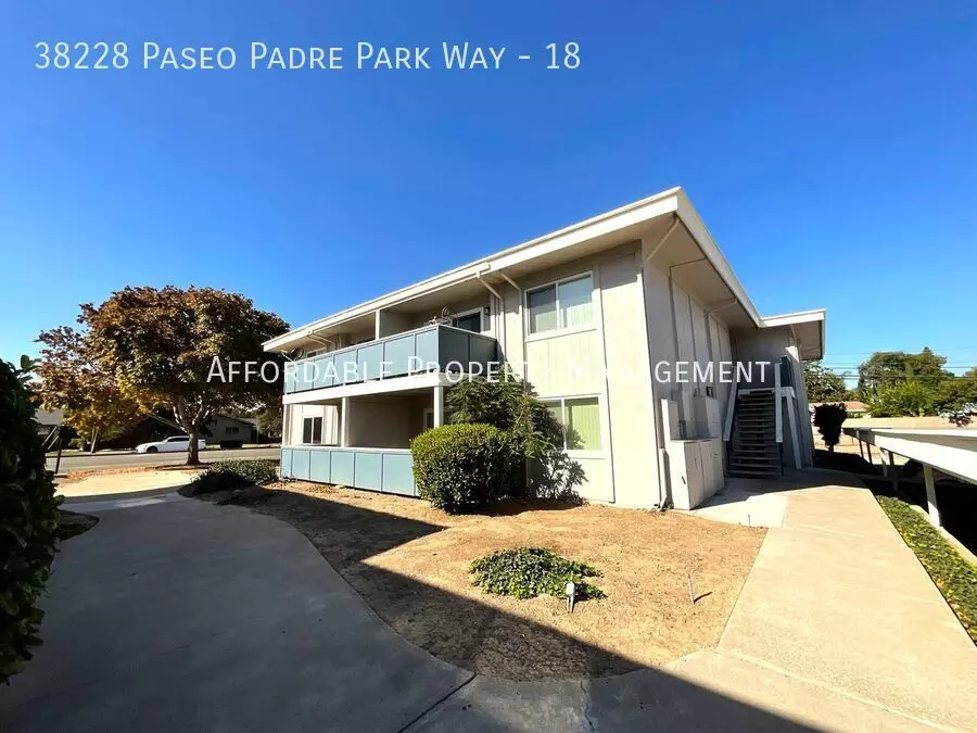 38228 Paseo St