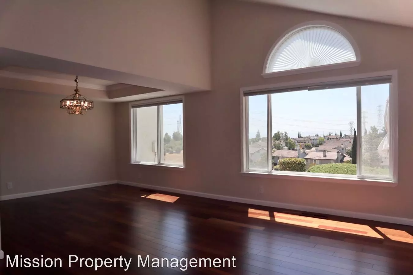 43565 Southerland Way